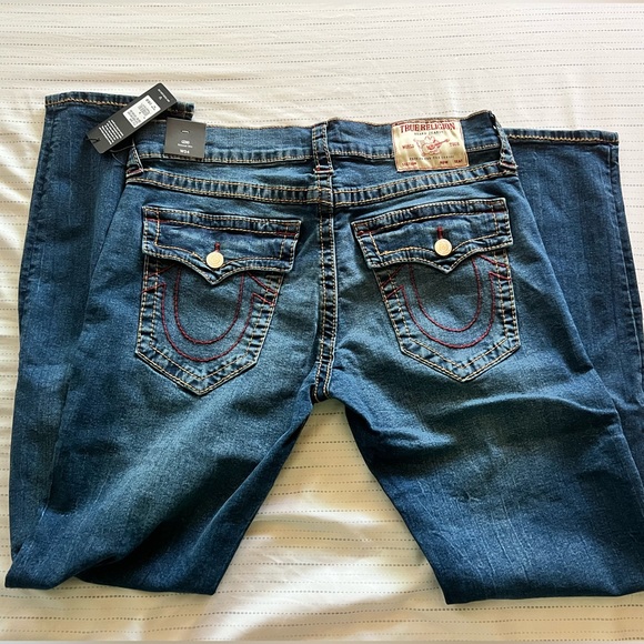 True Religion 34 Geno Relaxed Slim Jeans - Picture 3 of 14